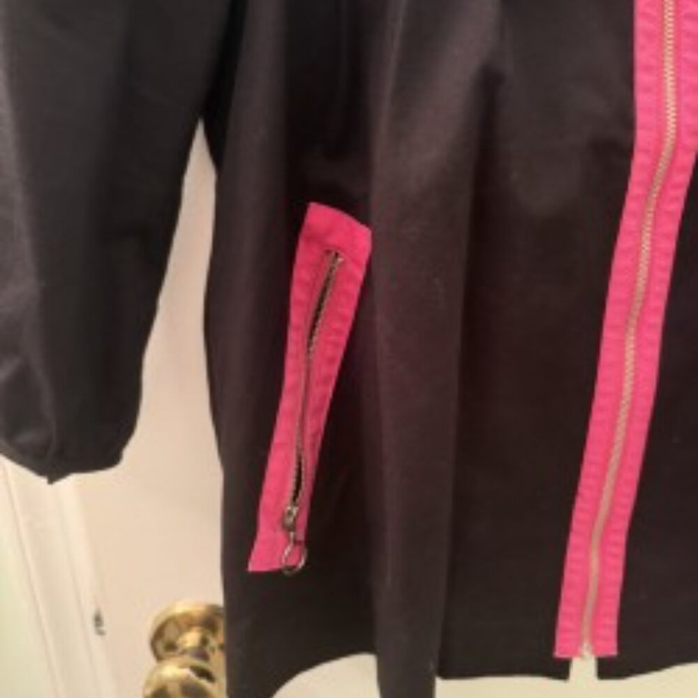 Woman's Jacket - Chloe Dao - Picture 4 of 11
